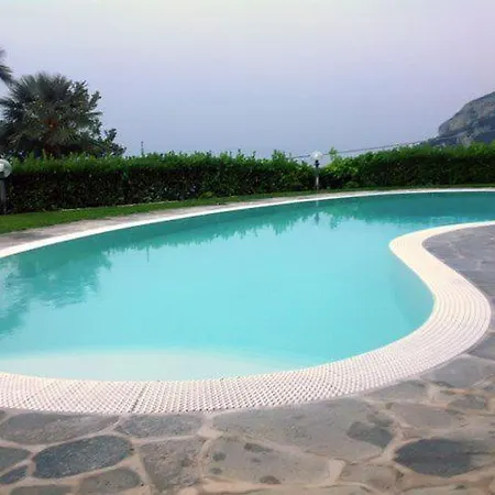 Sleeps 10 Pool Air Con Wifi ヴィラ *