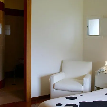 Sleeps 10 Pool Air Con Wifi ヴィラ
